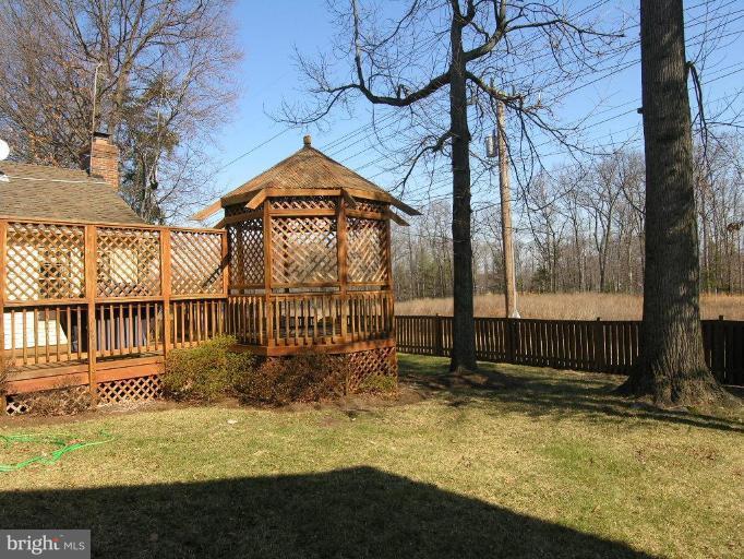 9519 Retriever Road Burke, VA 22015 - Photo 3 of 22 Wooded View / Acreage