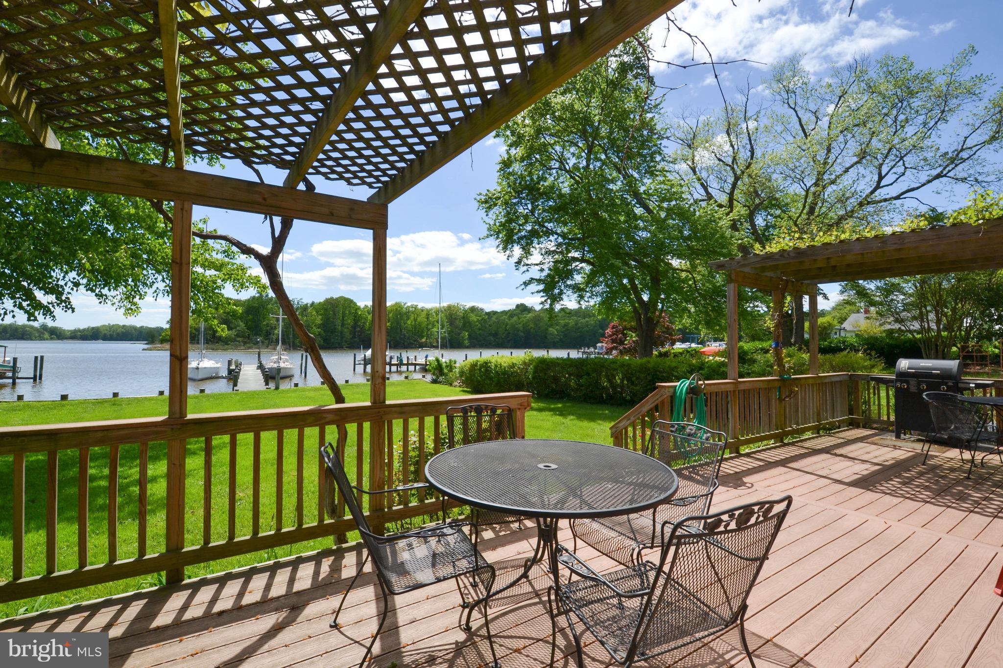 3962 Germantown Road Edgewater, MD 21037 - Photo 25 of 52 Waterfront Deck