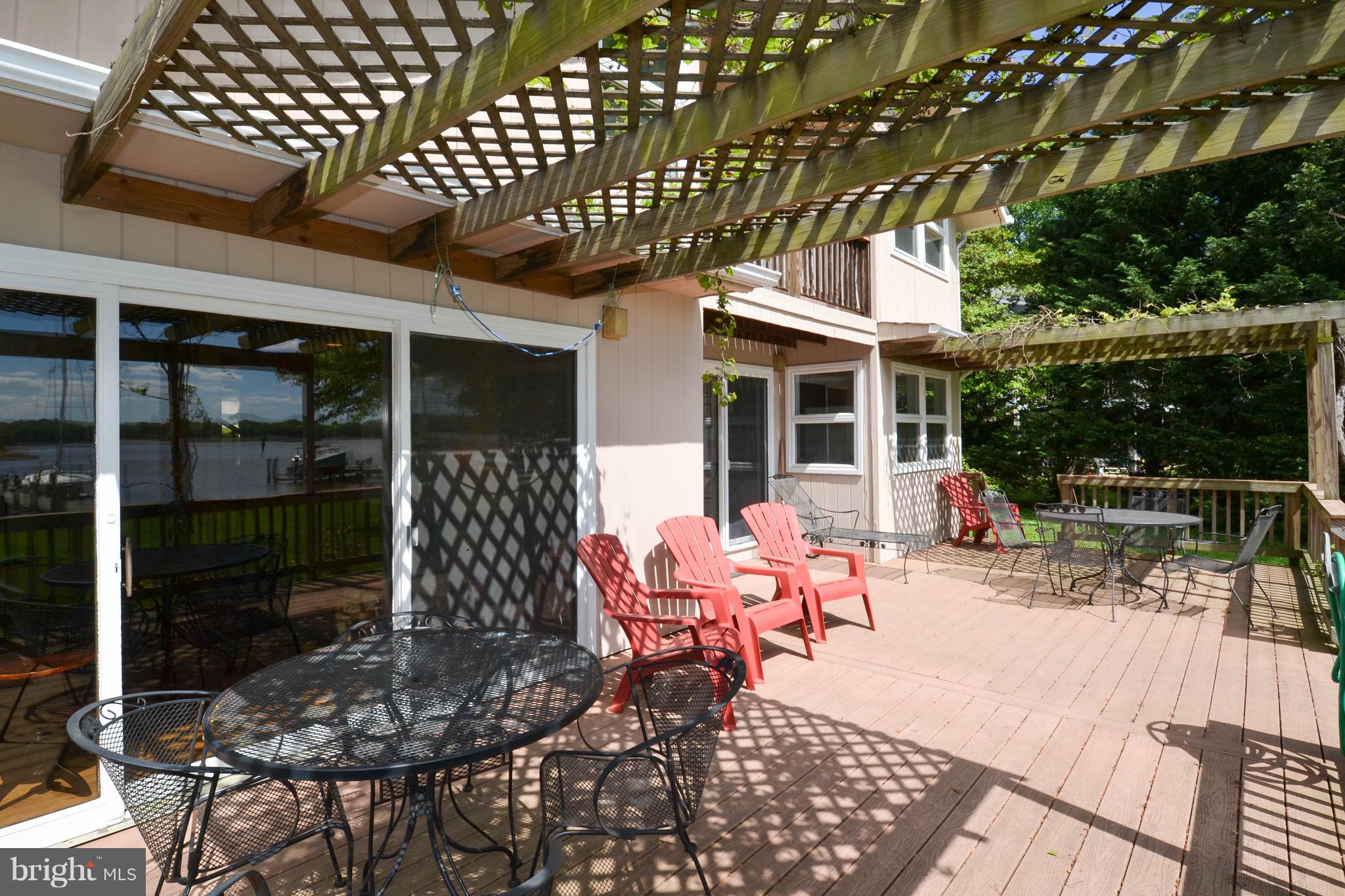 3962 Germantown Road Edgewater, MD 21037 - Photo 26 of 52 Waterfront Deck