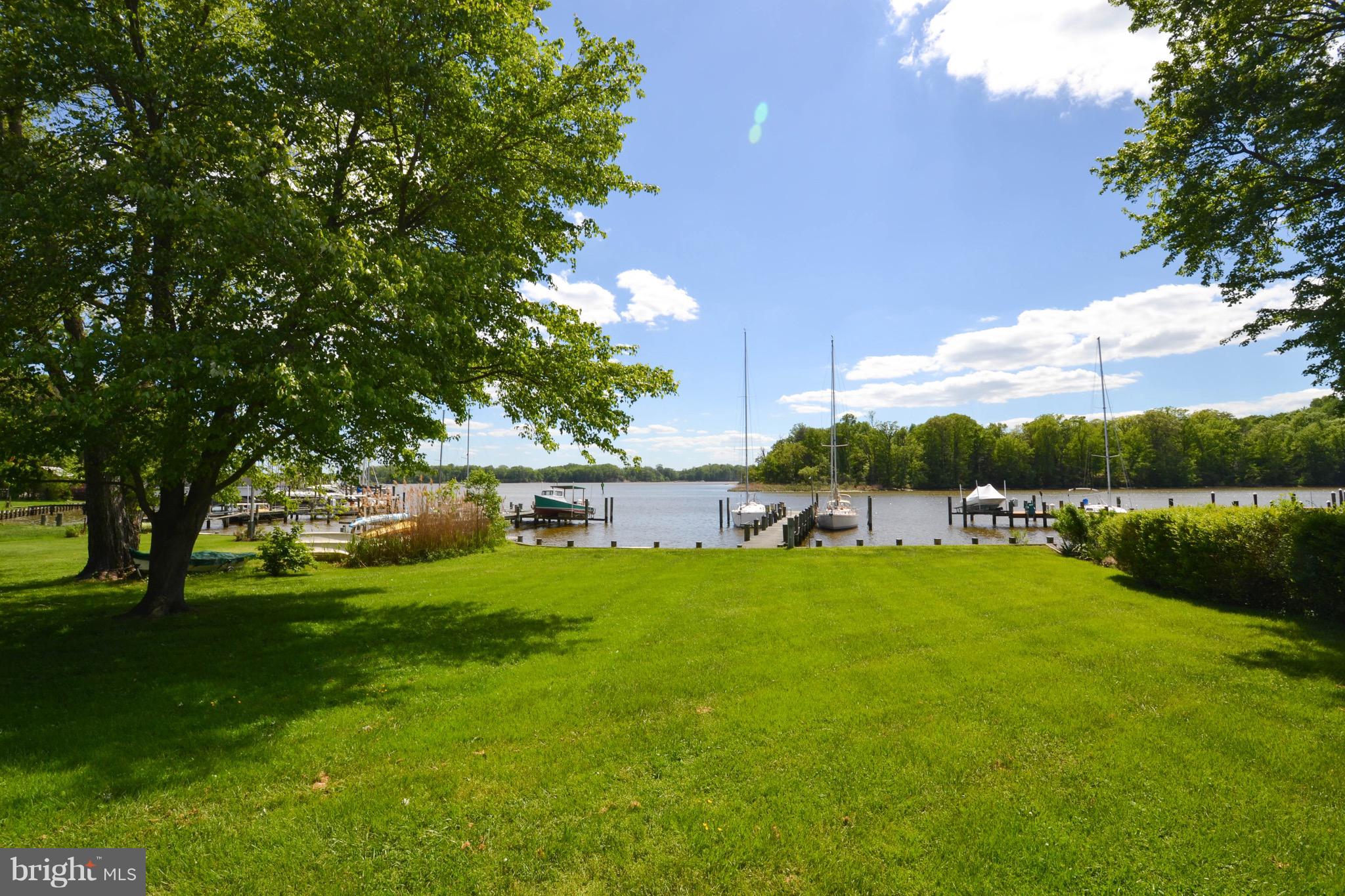 3962 Germantown Road Edgewater, MD 21037 - Photo 28 of 52 Lawn on Waterfront side