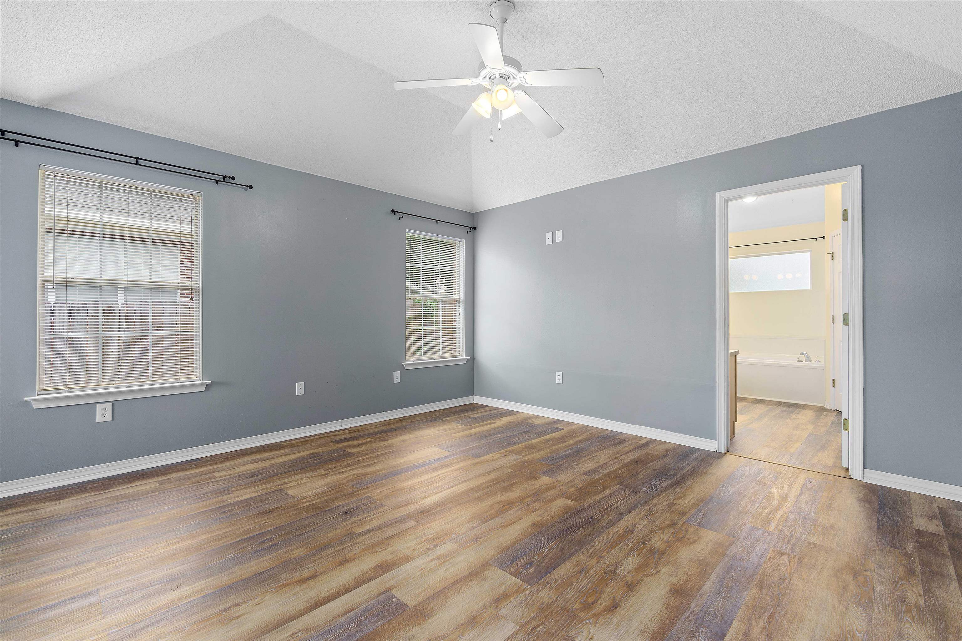 8434 Carousel Court Daphne, AL 36526 - Photo 14 of 30