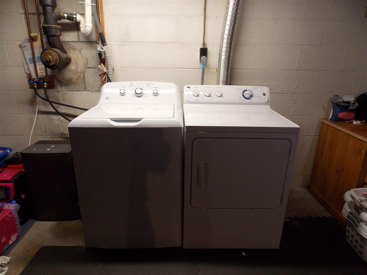 8 Taylor Drive Springfield, VT 05156 - Photo 21 of 23