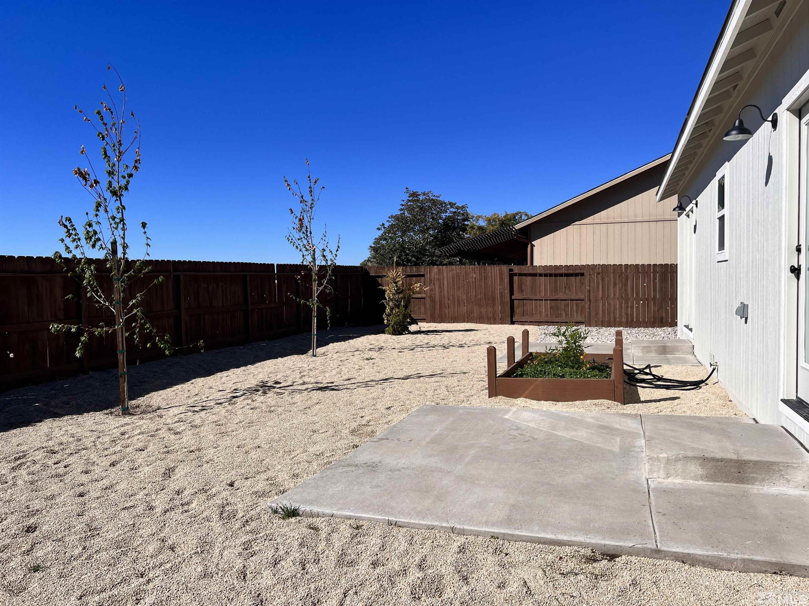 682 Silver Spur Drive Fallon, NV 89406 - Photo 25 of 29 a view of a backyard