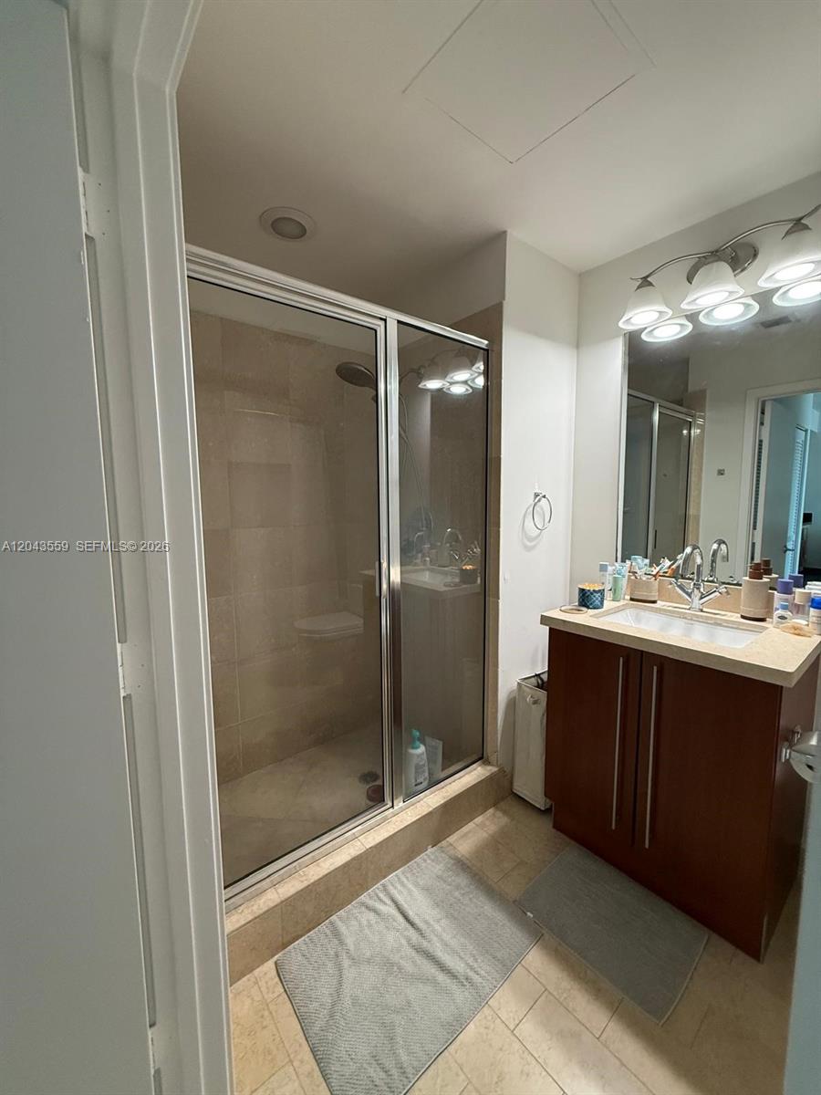 79 Southwest 12th Street, Unit 3702S Miami, FL 33130 - Photo 9 of 20