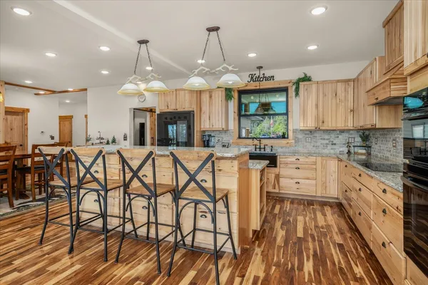 $1,995,000 | 6650 Blueridge Way, Deer Park, WA 99006