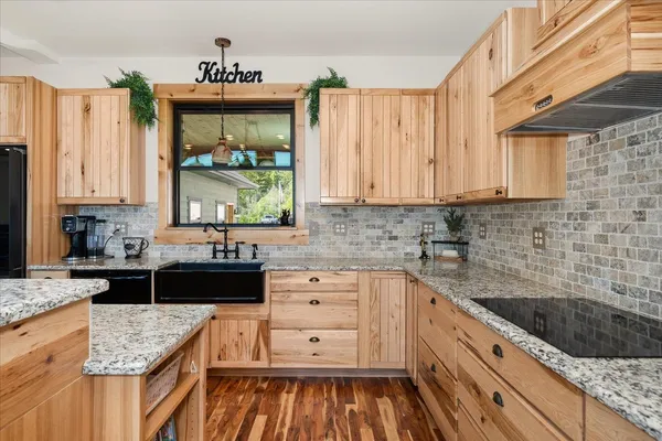 $1,995,000 | 6650 Blueridge Way, Deer Park, WA 99006