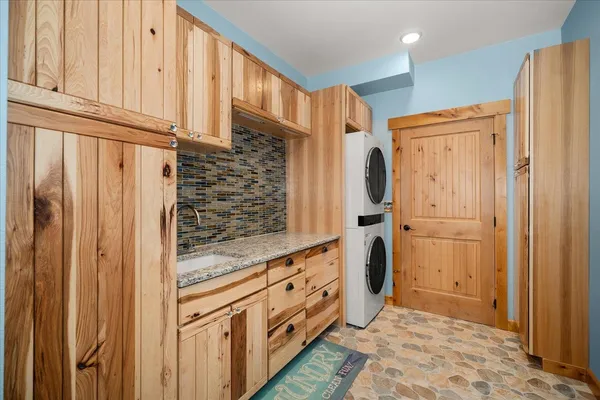 $1,995,000 | 6650 Blueridge Way, Deer Park, WA 99006