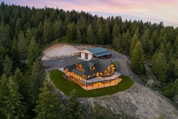 $1,995,000 | 6650 Blueridge Way, Deer Park, WA 99006