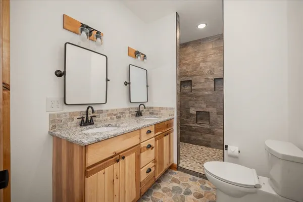 $1,995,000 | 6650 Blueridge Way, Deer Park, WA 99006