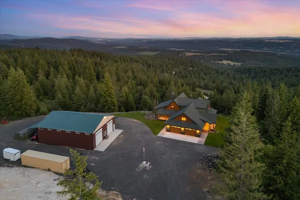 $1,995,000 | 6650 Blueridge Way, Deer Park, WA 99006