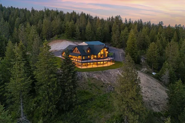 $1,995,000 | 6650 Blueridge Way, Deer Park, WA 99006