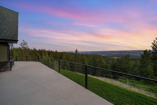 $1,995,000 | 6650 Blueridge Way, Deer Park, WA 99006