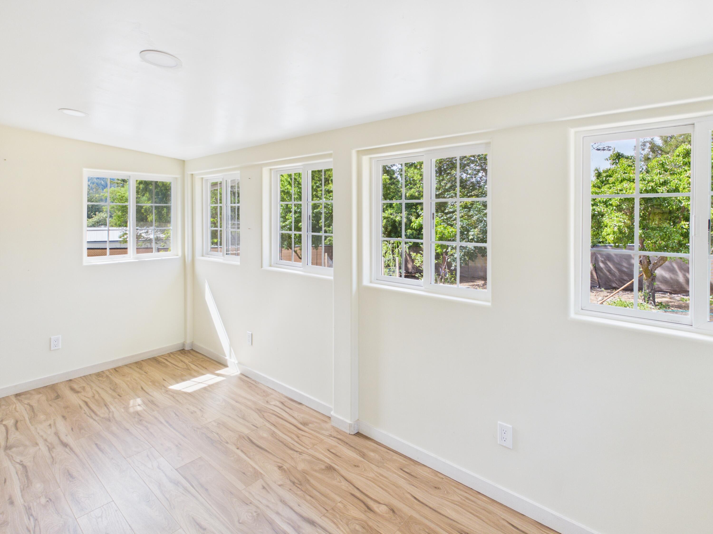 179 School Road Miranda, CA 95553 - Photo 32 of 55