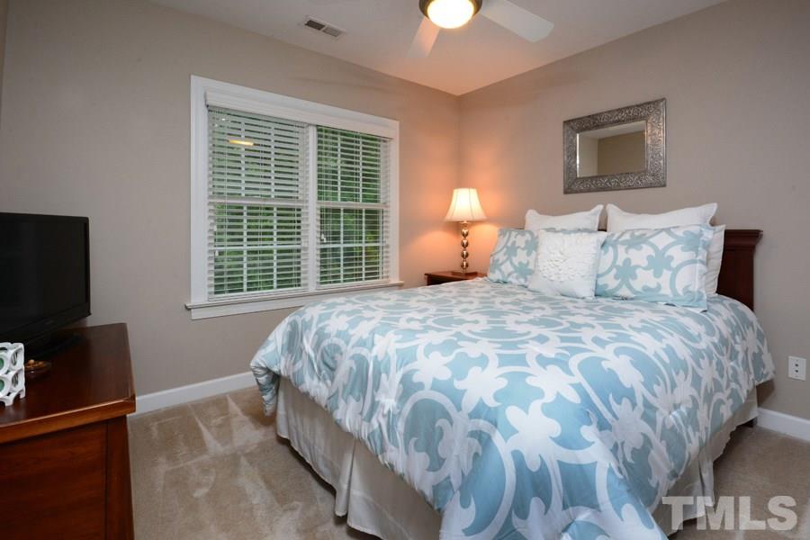 2709 Sunnystone Way Raleigh, NC 27613 - Photo 16 of 25