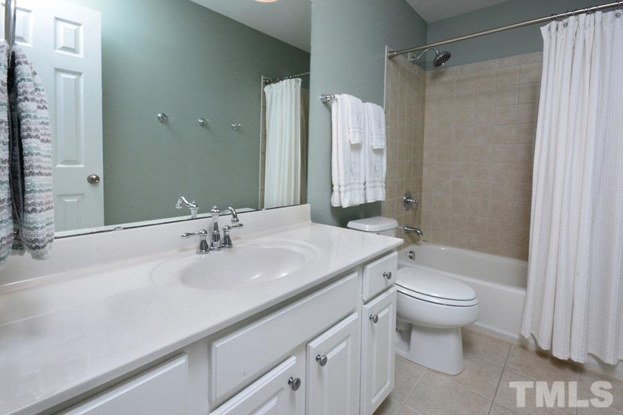 2709 Sunnystone Way Raleigh, NC 27613 - Photo 19 of 25