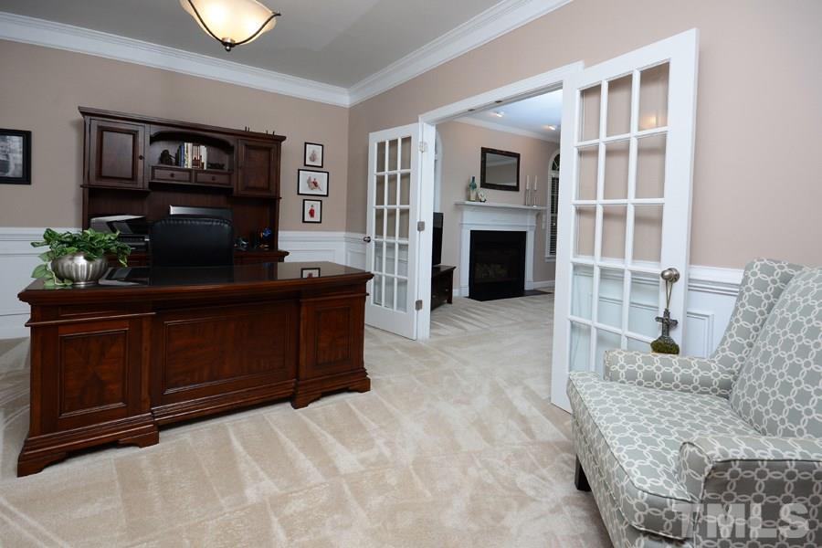 2709 Sunnystone Way Raleigh, NC 27613 - Photo 9 of 25