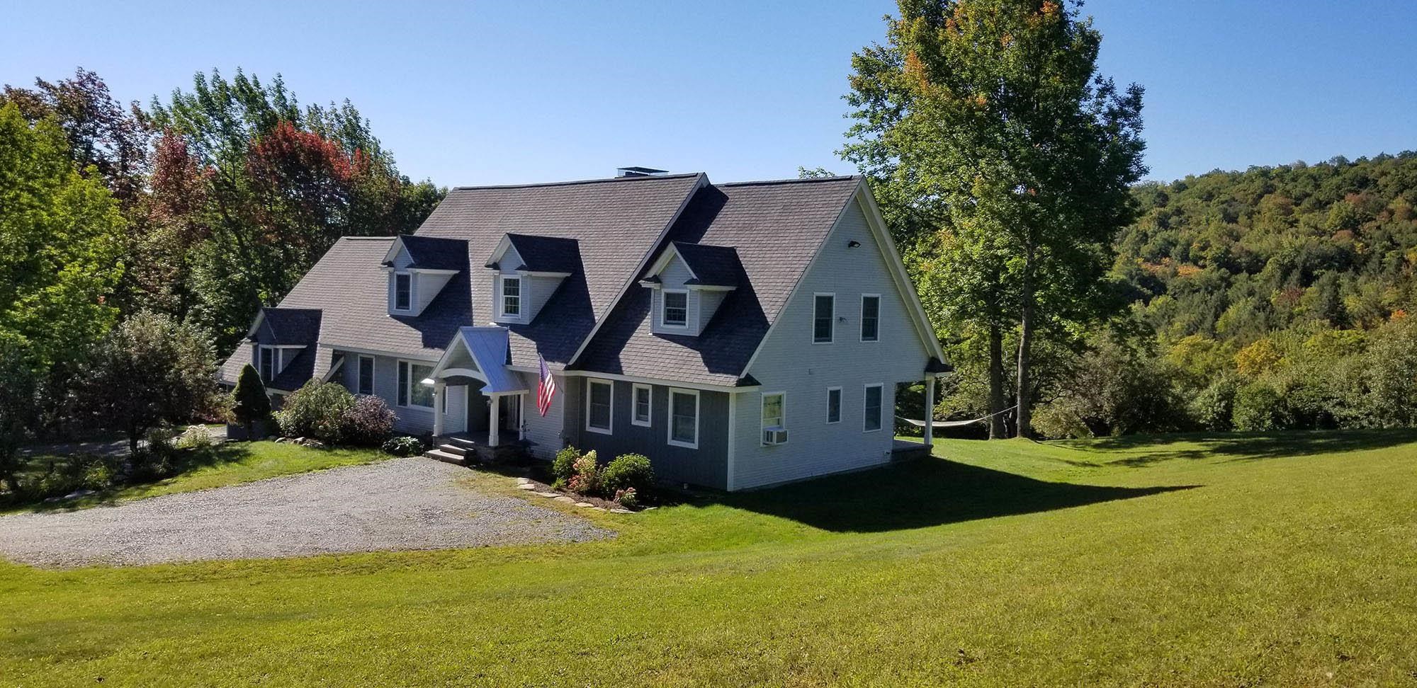 136 Yeaw Road Dover, VT 05341 - Photo 2 of 31