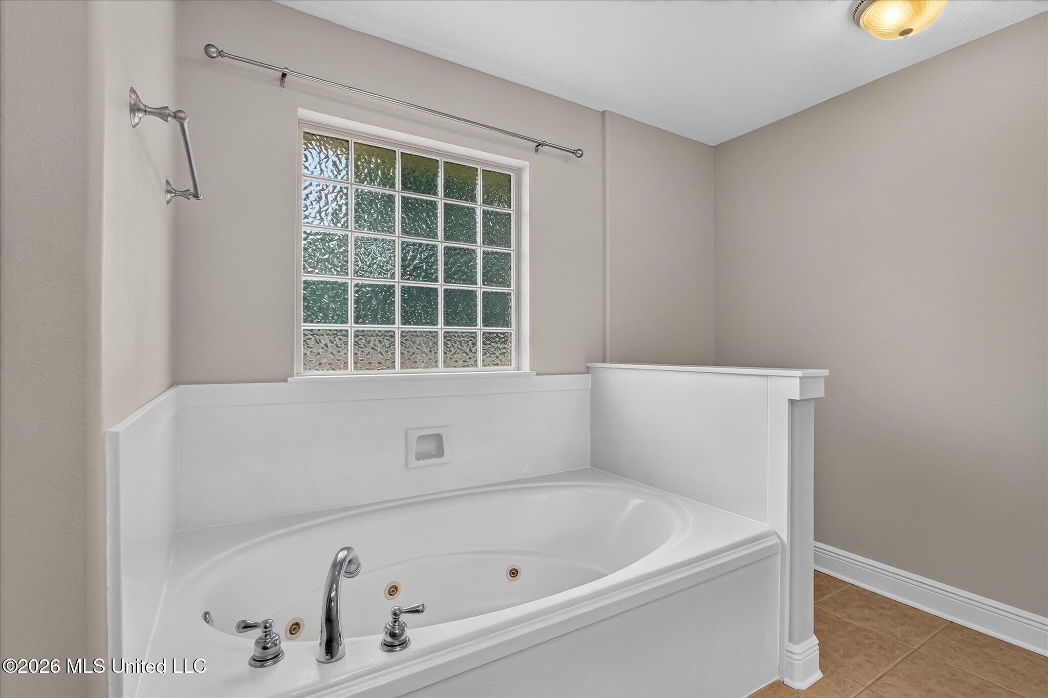 9827 Kalae Street Diamondhead, MS 39525 - Photo 28 of 54 28-025