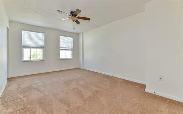 $2,200 | 209 Ascot Court, Coraopolis, PA 15108