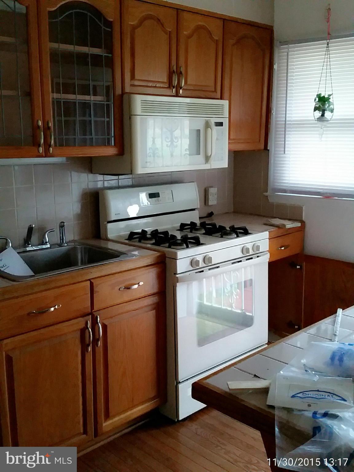 1330 East Cold Spring Lane Baltimore, MD 21239 - Photo 4 of 19 Kitchen