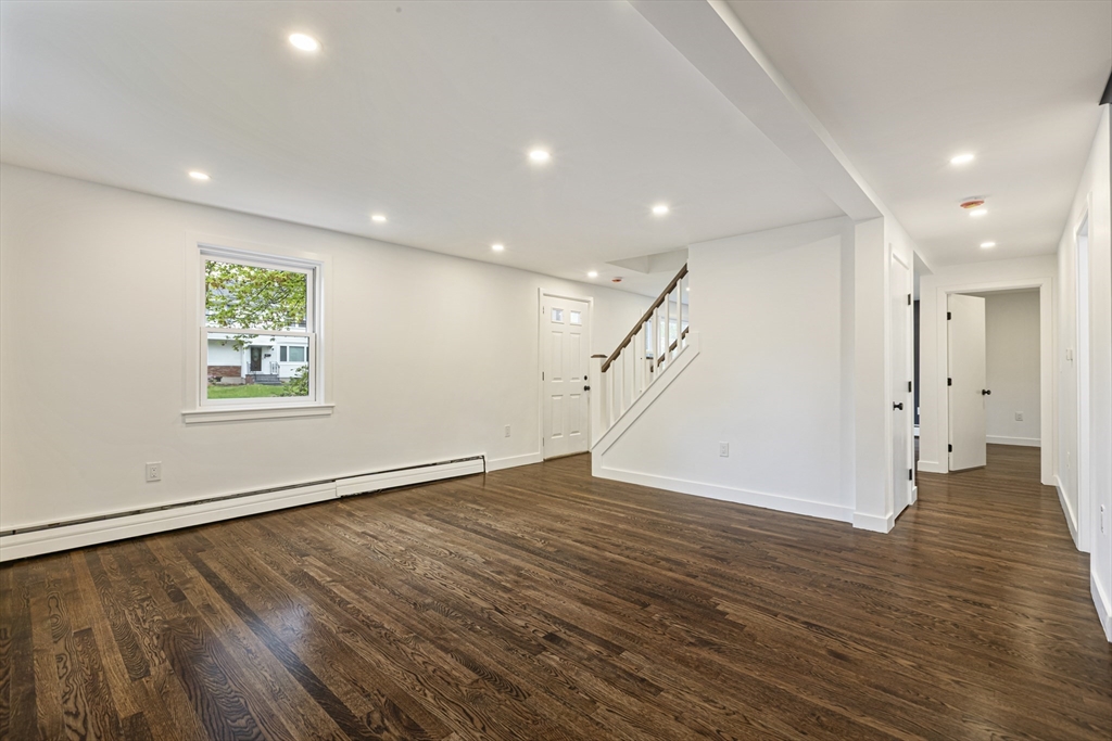 53 Highland Street Walpole, MA 02081 - Photo 13 of 34
