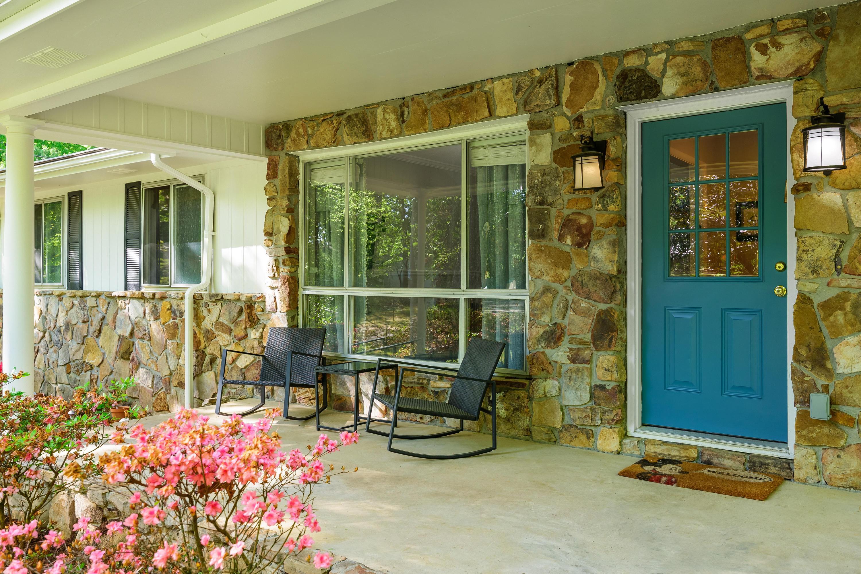 710 Miles Road Signal Mountain, TN 37377 - Photo 2 of 29 Front Door
