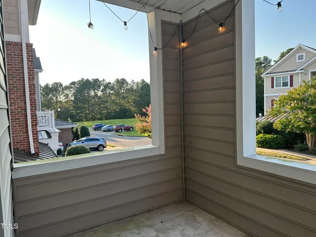 a view of an outdoor space