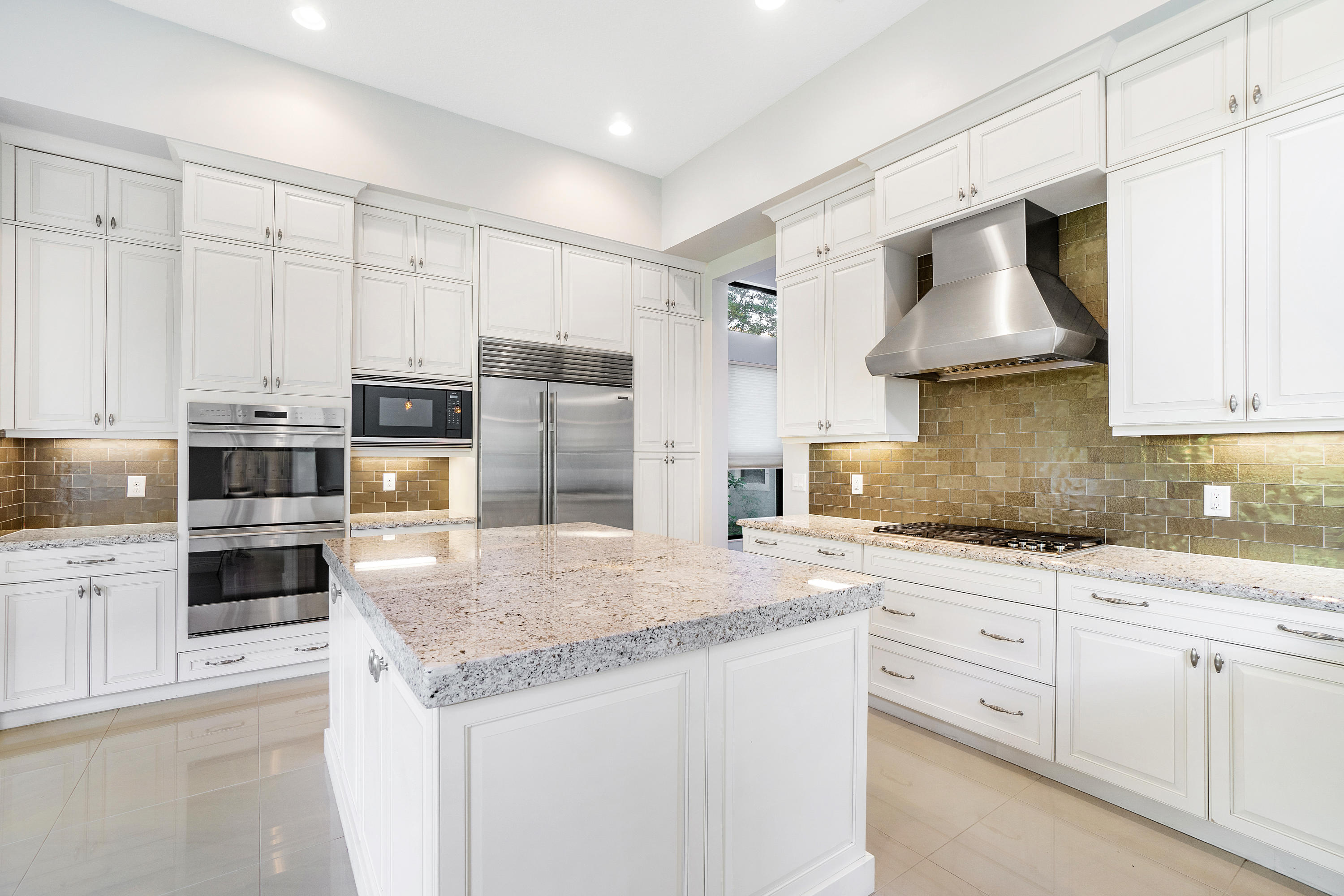 16897 Pierre Circle Delray Beach, FL 33446 - Photo 16 of 72 Kitchen