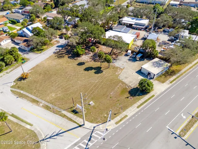 $825,000 | 1987 North Harbor City Boulevard, Melbourne, FL 32935