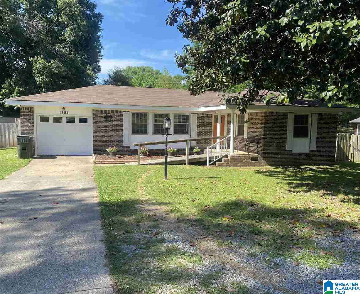 1304 6th Street West Jasper, AL 35501 - Photo 1 of 13