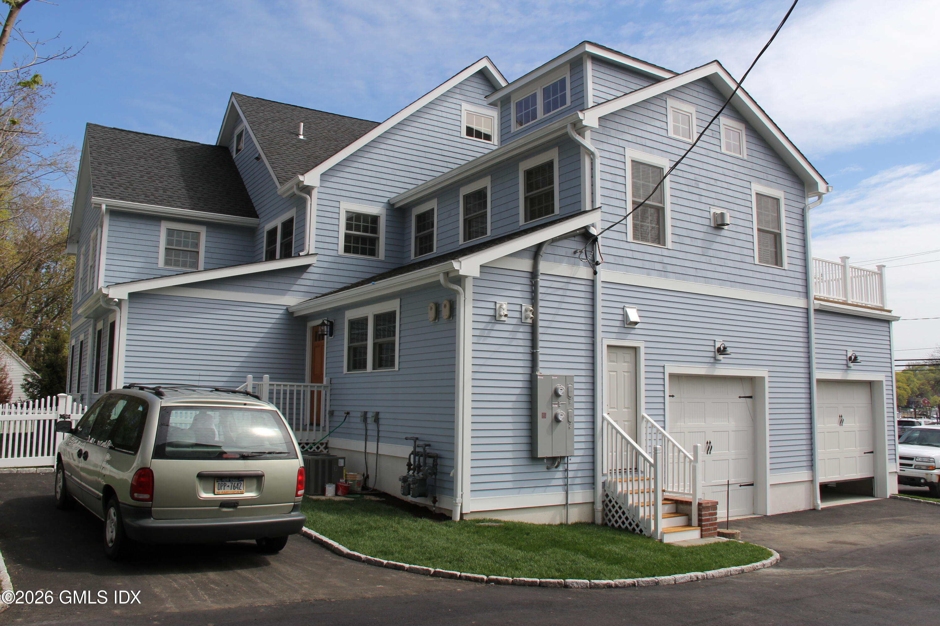 75 Strickland Road, Unit A Cos Cob, CT 06807 - Photo 2 of 14 IMG_5411