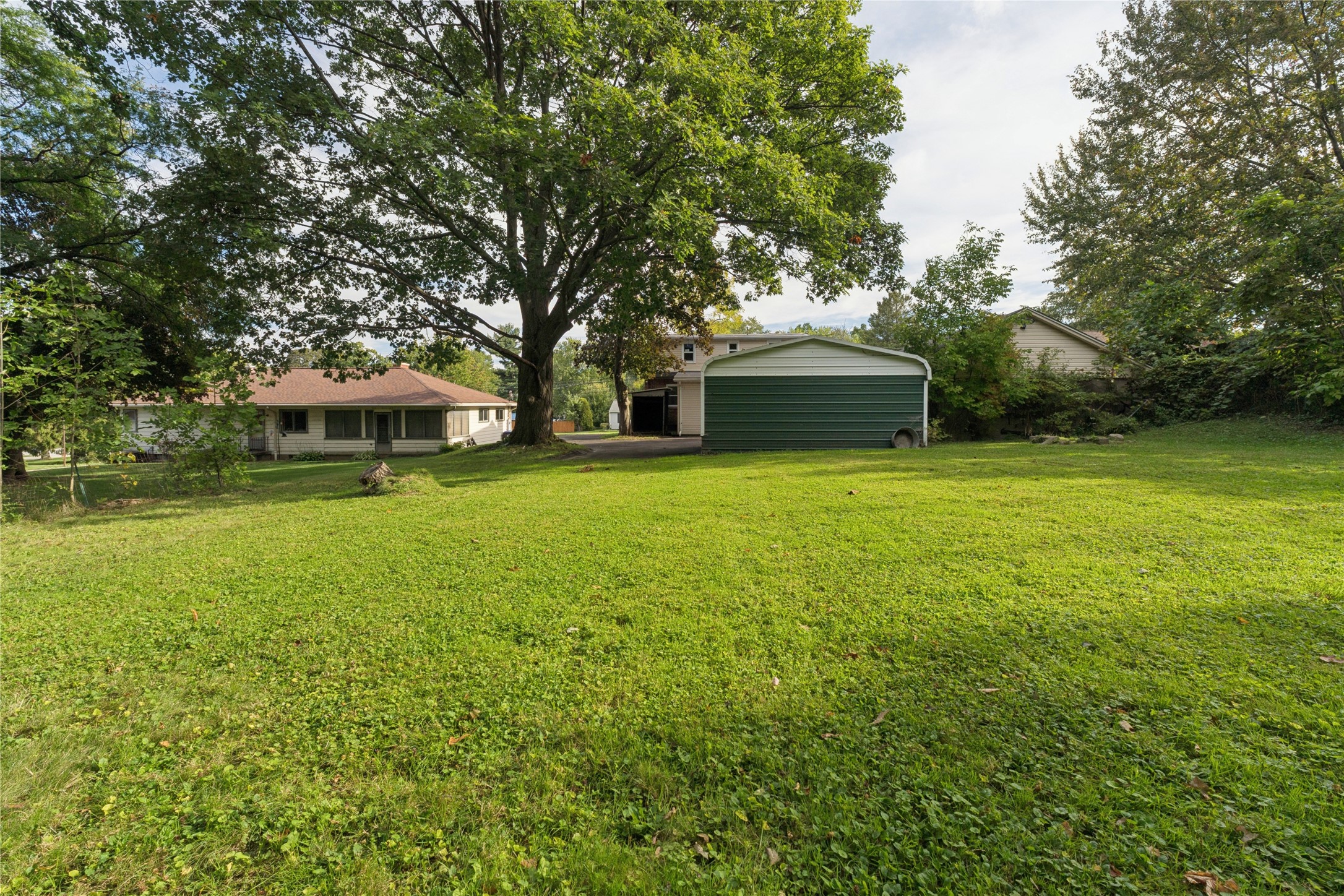 3104 Caughey Road Erie, PA 16506 - Photo 6 of 33 Gallery Image 6
