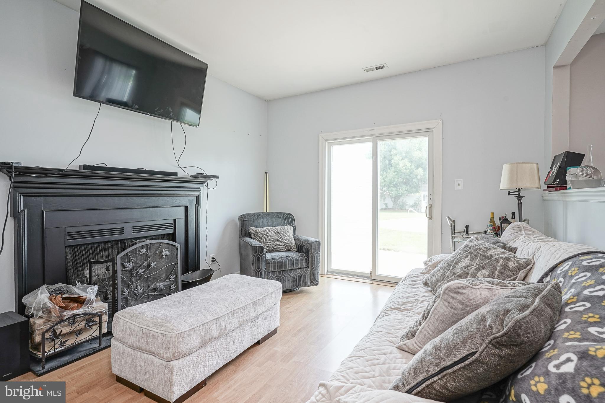 1 Pheasant Circle Clayton, NJ 08312 - Photo 7 of 31