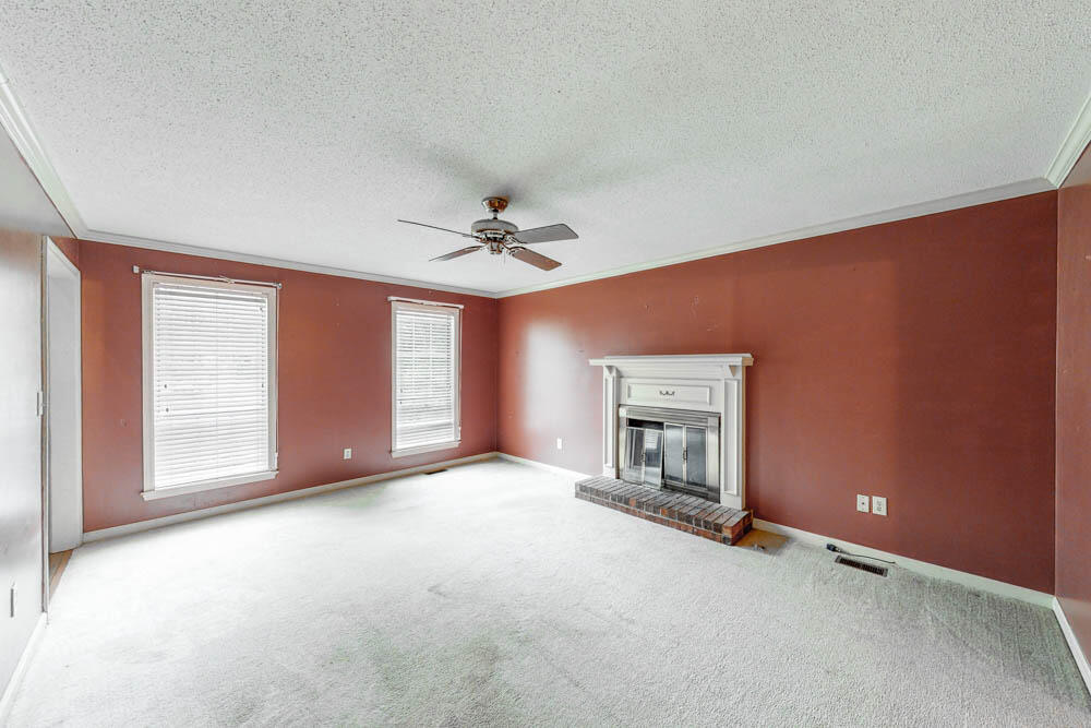 135 Silver Maple Road Martinez, GA 30907 - Photo 9 of 28 Living Room With Fire Place !