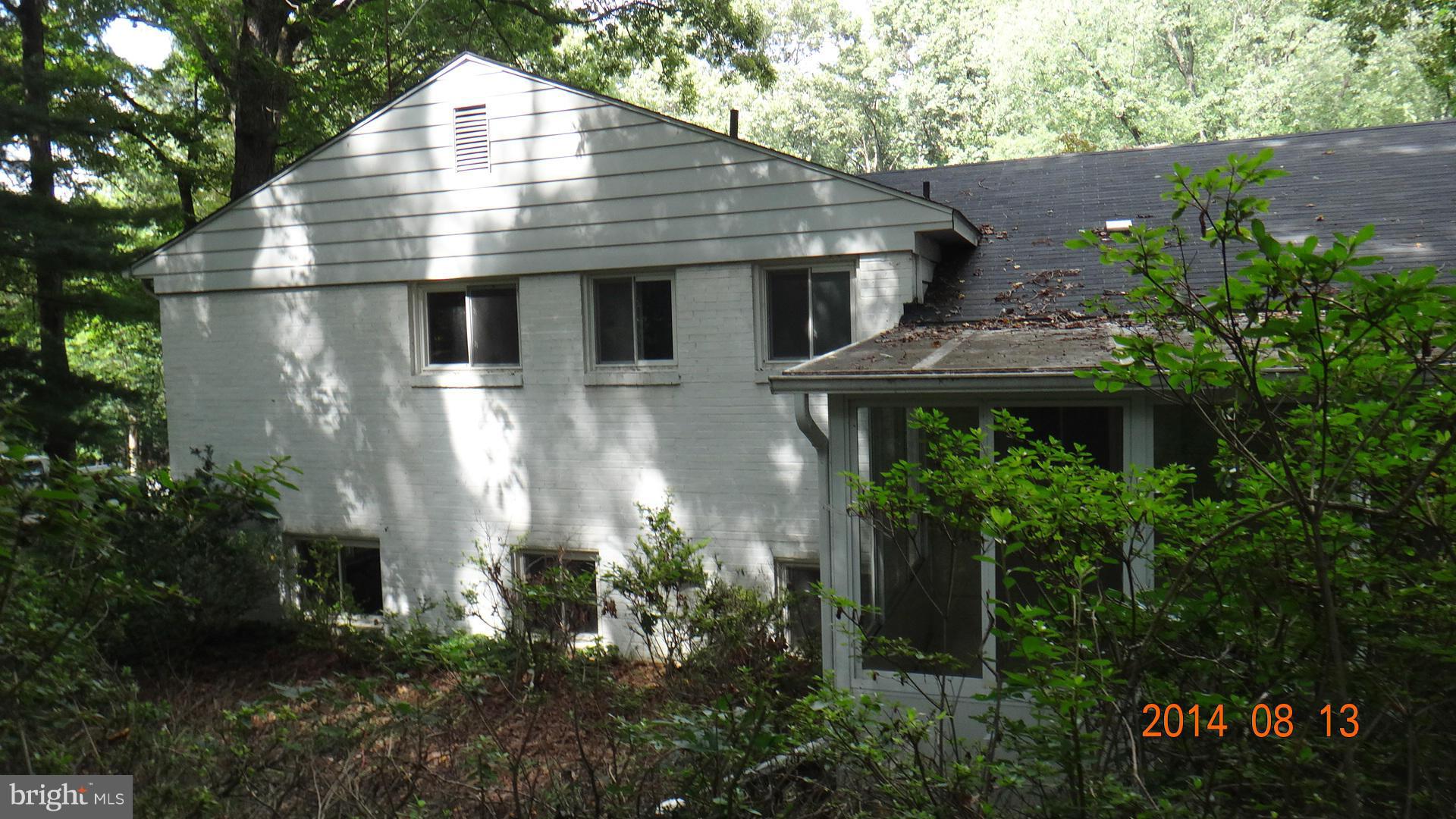 13700 Wendover Road Silver Spring, MD 20904 - Photo 3 of 7 Exterior (Rear)