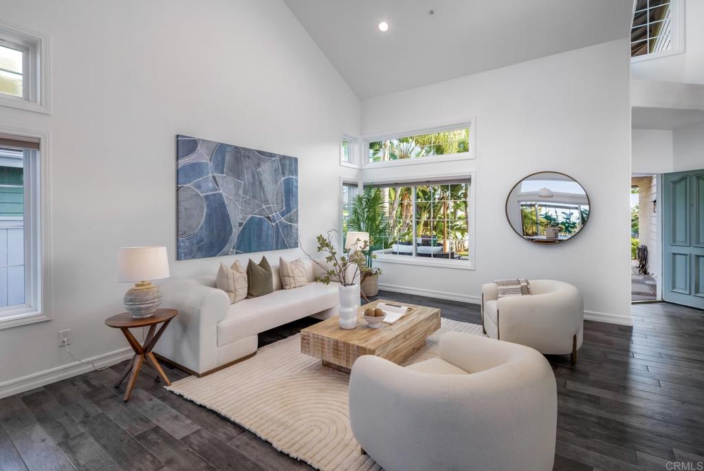 608 Crest Drive Encinitas, CA 92024 - Photo 8 of 32 a living room with furniture and a window