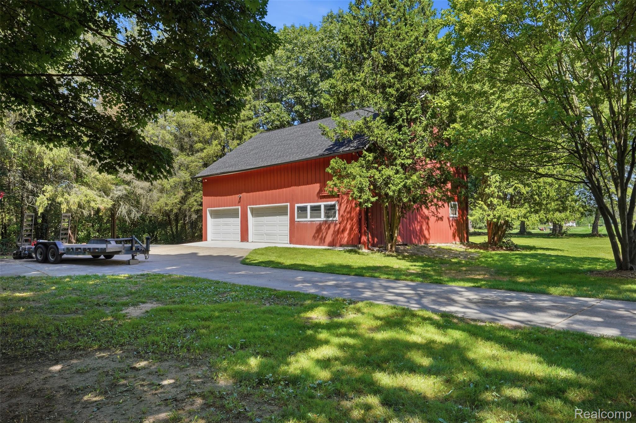 8880 Cedar Lake Road Pinckney, MI 48169 - Photo 52 of 75 60_8880 cedar lake rd-60.jpg
