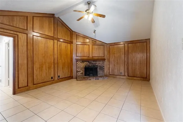 $1,860 | 5417 Knollridge Drive, Garland, TX 75043