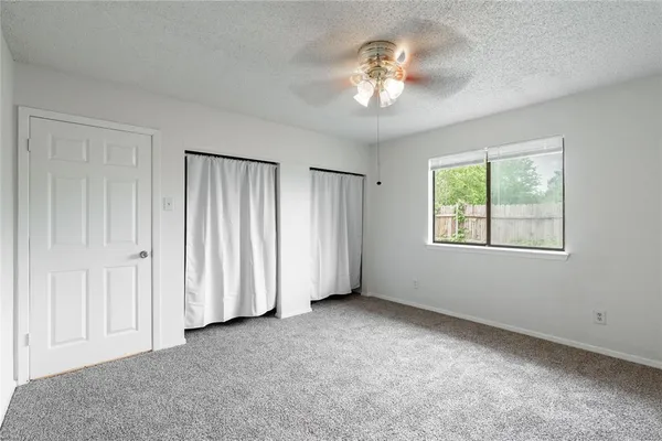 $1,860 | 5417 Knollridge Drive, Garland, TX 75043