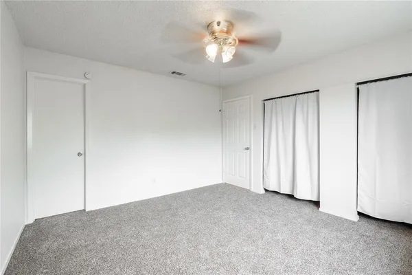 $1,860 | 5417 Knollridge Drive, Garland, TX 75043