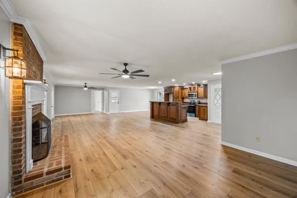 $339,900 | 80 Pinewood Drive, Jackson, TN 38305