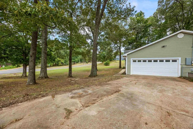 $348,000 | 80 Pinewood Drive, Jackson, TN 38305