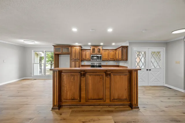 $348,000 | 80 Pinewood Drive, Jackson, TN 38305