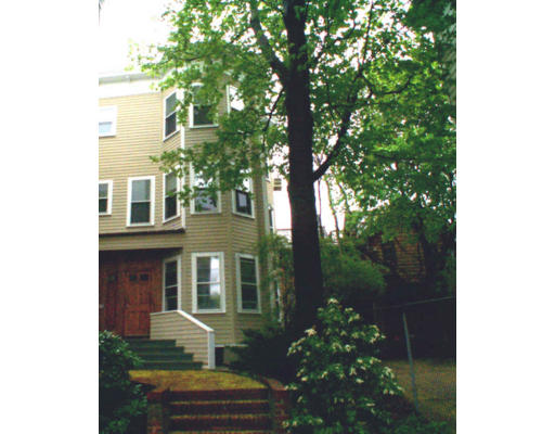 18 Upland Road, Unit 18 Cambridge, MA 02140 - Photo 1 of 1 Gallery Image 1