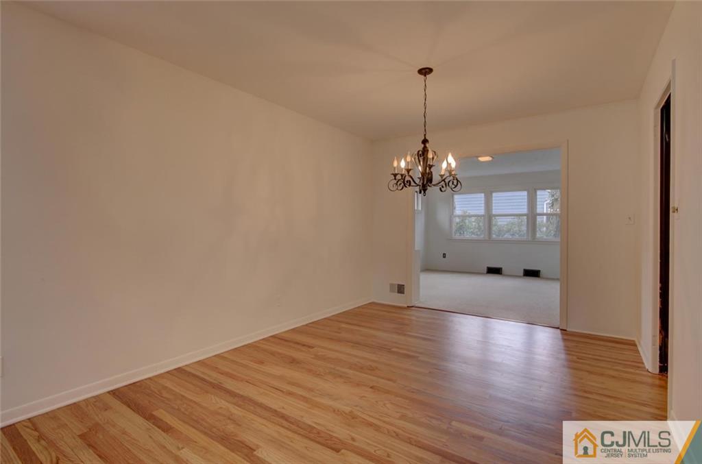 289 Clinton Road North Brunswick, NJ 08902 - Photo 9 of 24 Gallery Image 9