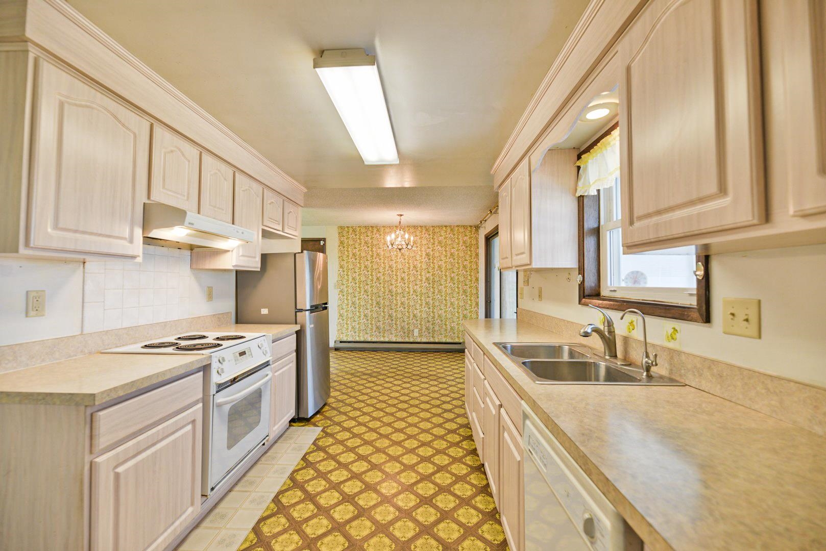 14204 West Pritchet Road Cheney, WA 99004 - Photo 4 of 30