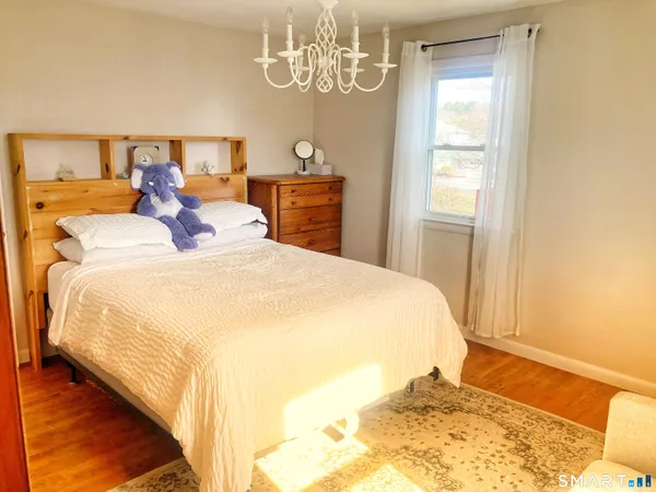 $439,000 | 9 Belleau Avenue, Norwich, CT 06360