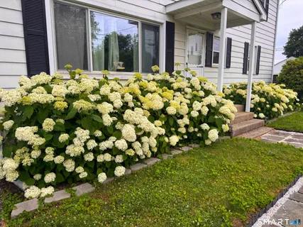 $439,000 | 9 Belleau Avenue, Norwich, CT 06360