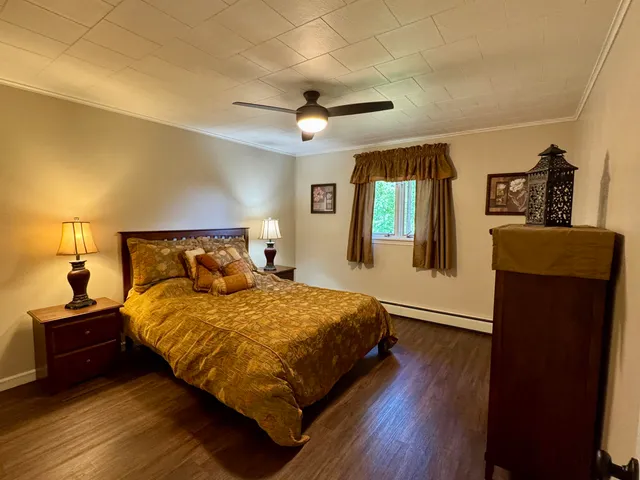 $374,900 | 252 Mountain View Drive, Newport, VT 05855