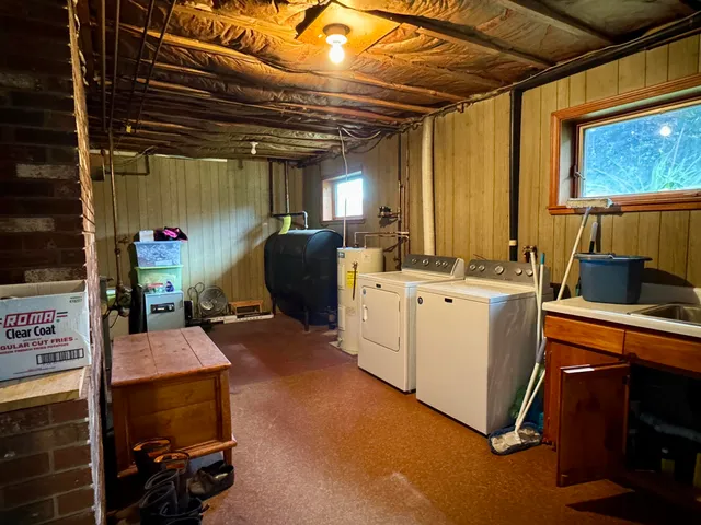 $374,900 | 252 Mountain View Drive, Newport, VT 05855